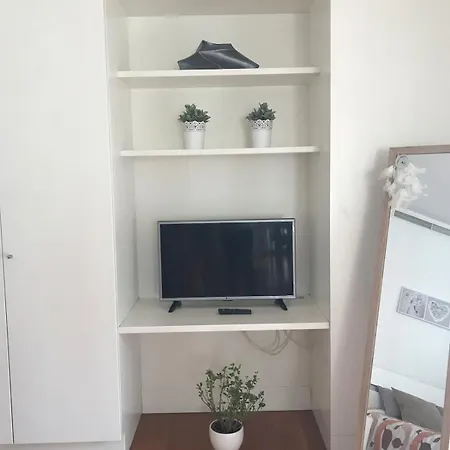 아파트 Rua Poco Dos Negros - *