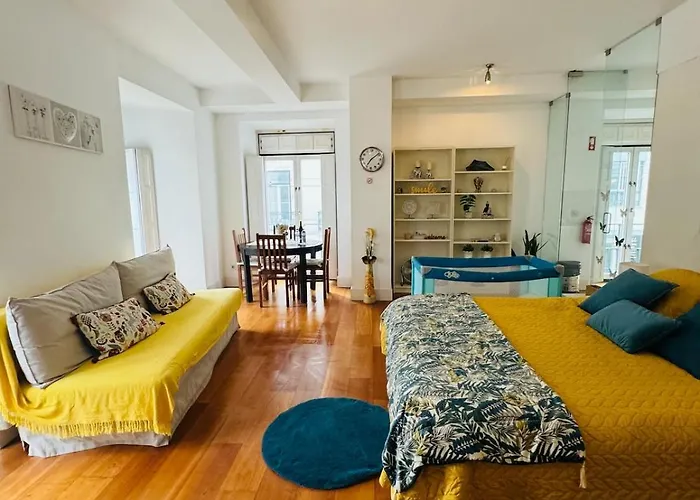 Rua Poco Dos Negros - * Lisboa